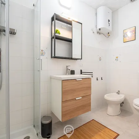 Saturnino - アパート カリアリ